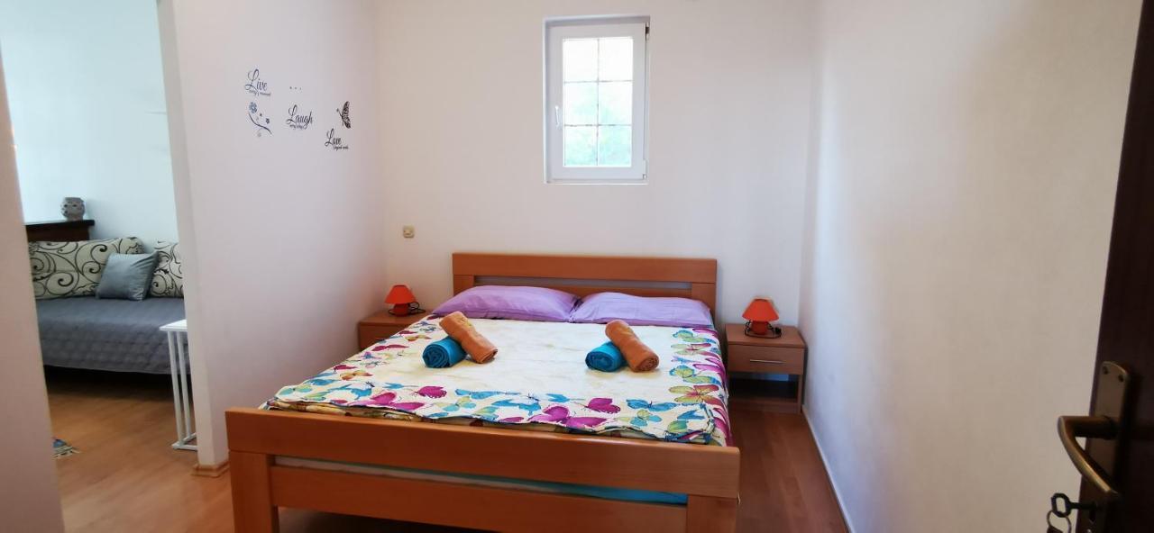 Apartmani Marija 콜란 외부 사진