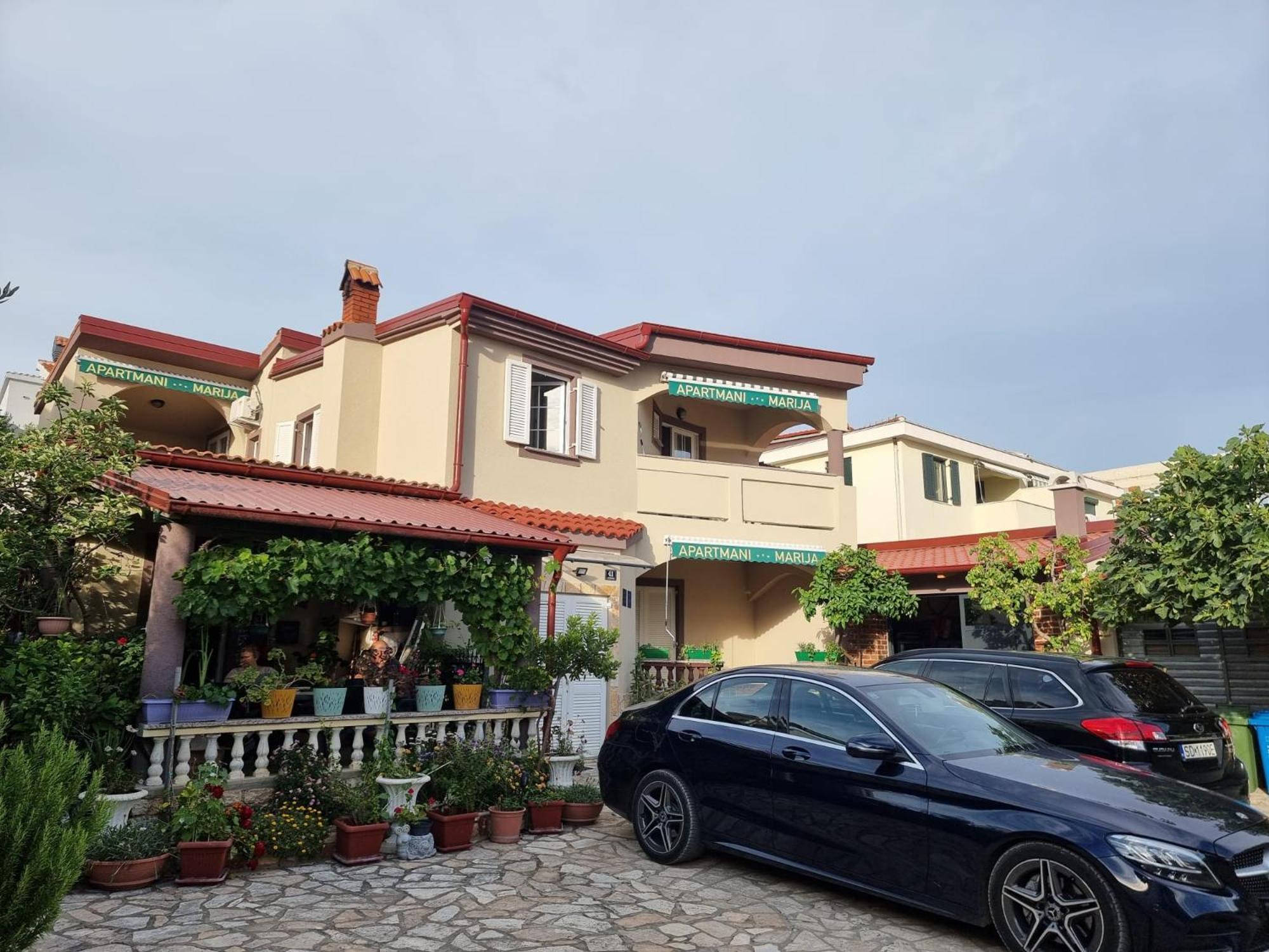 Apartmani Marija 콜란 외부 사진